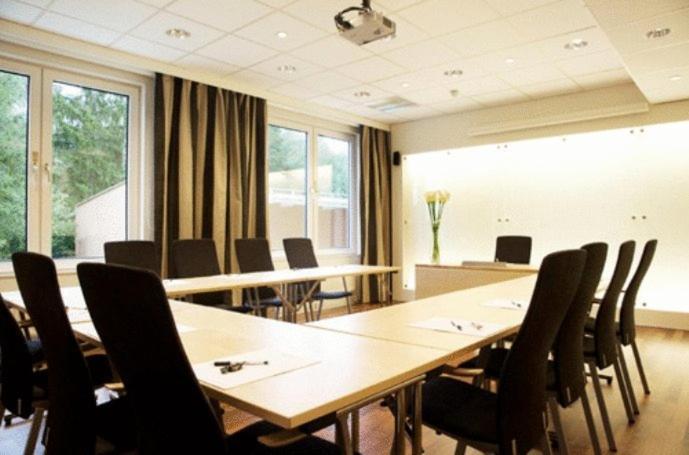 Nova Park Conference Hotel Knivsta  Luaran gambar